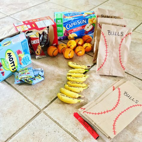 T Ball Team Snacks, Softball Game Day Snacks, Snacks For After Baseball Game, Softball Game Snacks Team Mom, Softball Game Day Snacks Team Mom, Tball Snack Ideas Goodie Bags, Best Snacks For Baseball Games, Post Game Team Snacks, Cute Baseball Snacks