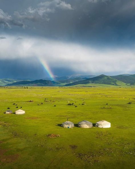 Mongolian Village, Mongolian Portrait, Mongolian Landscape, Night Anime, Game Environment, Stay Night, Environmental Art, Mongolia, Fantasy Landscape