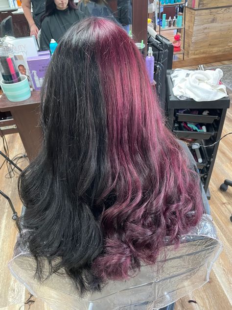 split dye purple pink and black hair inspo / #hairdyeideas #purplehair #blackhair #purpleandblackhair #aesthetic #splitdyedhair #hairideas #haircolor Split Dye Black And Pink, Split Purple Hair, Black And Pink Split Dye, Black And Purple Split Dye, Purple Split Dye, Dream Haircut, Purple Black Hair, Split Dye Hair, Alt Hair