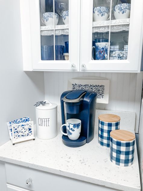 Blue And White Coffee Bar, Blue Coffee Bar, Coffe Bar Decor, White Coffee Bar, Preppy Coffee, Coffee Shelf, Bar Decorations, Coffee Area, Coffee Bar Station