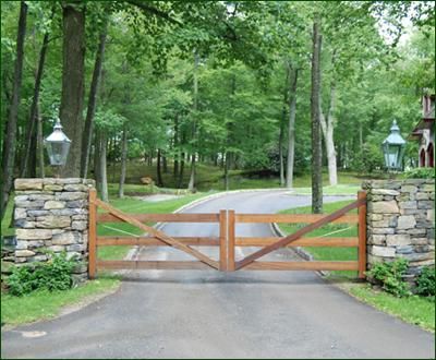 Gated Driveway, Farm Entrance, Ranch Gates, Driveway Entrance, Farm Gate, Wood Gate, Farm Fence, Front Gates, Wooden Gates