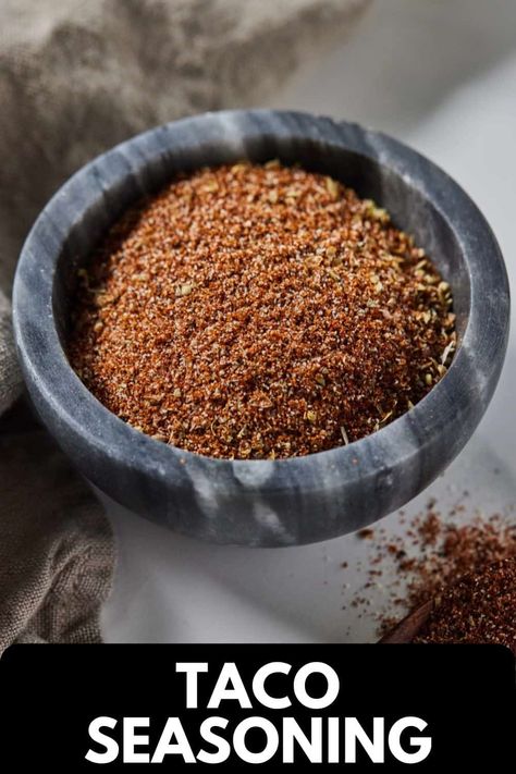 Smokey, savory, and packed with flavor, this homemade Taco Seasoning is so easy to make! Made with only a handful of simple pantry staples, you’ll never want to go back to store-bought taco seasoning again! El Paso Taco Seasoning Recipe, Mild Taco Seasoning Recipe, Old El Paso Taco Seasoning Recipe, Taco Meat Seasoning, Spicy Taco Seasoning, Tacos Chicken, Mild Taco Seasoning, Make Taco Seasoning, Ground Turkey Tacos