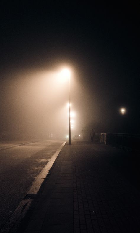 Personal project, 2014/15Captured in cold foggy nights in Hamburg, Germany. Streetlamps In The Fog, Cold Person Wallpaper, Streetlights At Night, Cold Person, Street Photography Graffiti, Night Person, Light Bulb Art, Modern Bungalow Exterior, Foggy Night