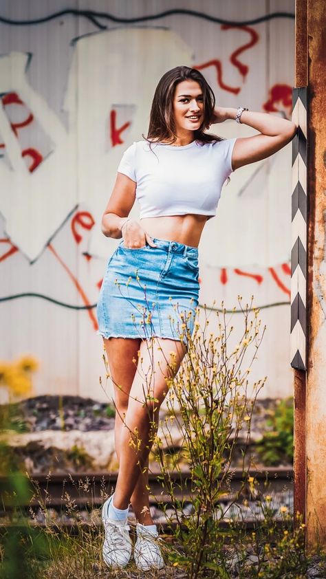 Jean Miniskirt, Denim Blue Mini Skirt, Denim Photoshoot, Girl Avatar, Micro Skirt, Blue Denim Skirt, Jean Mini Skirts, Jeans Skirt, Miniskirt Outfits