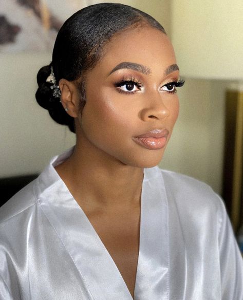 Wedding makeup for black women. Bridal makeup for women of color Junior Bridesmaid Makeup, Wedding Makeup Black Women, Wedding Makeup For Black Women, Bridesmaid Makeup Natural, Black Wedding Makeup, Garden Editorial, Black Bridal Makeup, Soft Bridal Makeup, Makeup Artist Course