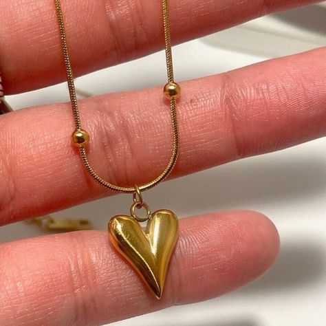 Cute And Delicate 3d Heart Shaped Pendant Necklace Delicate Necklace Gold, Valentine Gift Idea, Jewellery Photo, Owl Necklace Silver, Filigree Pendant Necklace, Red Beaded Necklaces, Delicate Gold Necklace, Heart Shaped Pendant Necklace, Heart Shaped Pendant