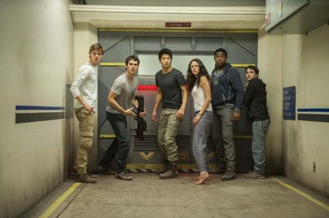 Cast image from Maze Runner Scorch Trials Maze Runner The Scorch Trials, Rosa Salazar, Scorch Trials, Maze Runner Thomas, Maze Runner The Scorch, Maze Runner Trilogy, James Dashner, Maze Runner Cast, Black Mass