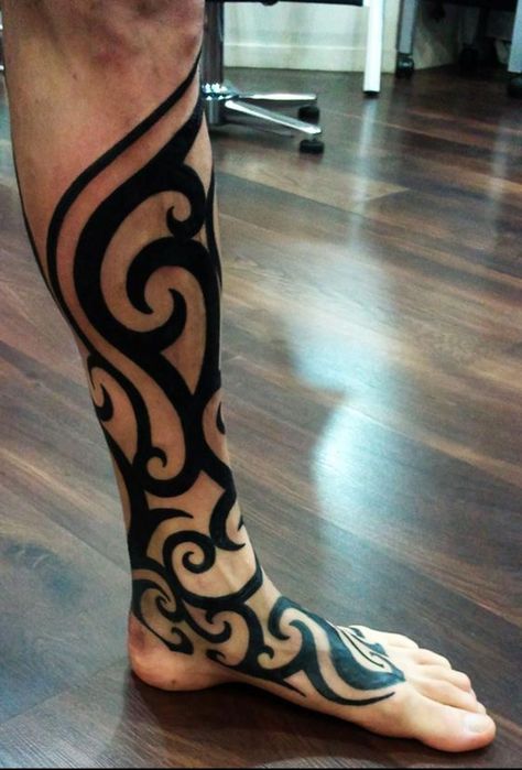 Tribal-leg-tattoos Ta Moko Tattoo, Tattoo Leg, Maori Tattoo Designs, Samoan Tattoo, Back Of Shoulder Tattoo, Leg Tattoo Men, Different Tattoos, Calf Tattoo, Maori Tattoo