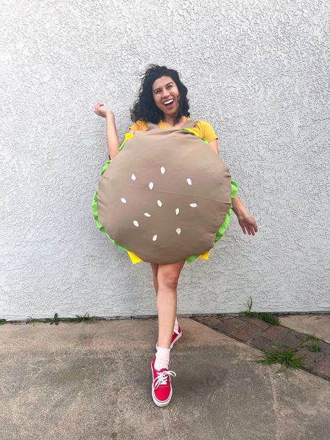 Make your own Bob’s Burger inspired burger costume. #burgercostume Cheeseburger Costume Diy, Diy Burger Costume, Diy Hamburger Costume, Diy Cheeseburger Costume, Hamburger Costume Diy, Cheeseburger Costume, Hamburger Costume, Burger Costume, Make Your Own Burger