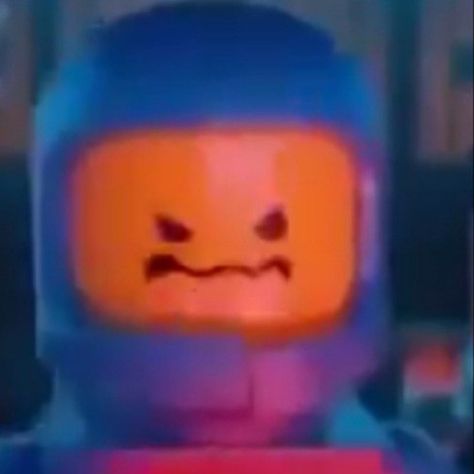 Wild Style Lego Movie, Lego Batman Matching Pfp, Benny Lego Movie Pfp, Lego Profile Picture, Lego Movie Pfp, Benny Lego Movie Fanart, The Lego Movie Benny, Lego Character Icons, Benny The Spaceman