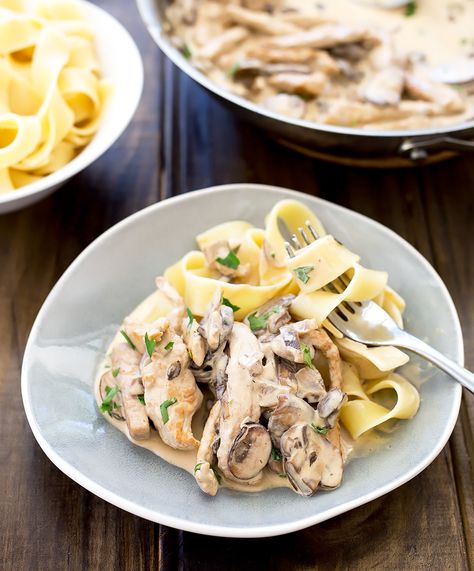 This pork stroganoff is the best kind of comfort food! Tender pork, cooked with mushrooms and onions in a creamy sauce. It's delicious, filling and completely made with fresh ingredients! (No cans of soup here!!!) | Sprinkles and Sprouts Leftover Pork Loin Recipes, Pork Stroganoff Recipe, Mushroom Stroganoff Recipe, Pork Mushroom, Mushroom Stroganoff, Buttered Noodles, Weeknight Dinner Recipes Easy, Pork Tenderloin Recipes, Weeknight Dinner Recipe