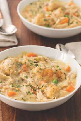 9) Crock-Pot Chicken & Dumplings - Parker Feierbach Dumplings Chicken, Crockpot Recipes For Two, Fall Slow Cooker, Creamy Chicken And Dumplings, Crockpot Chicken And Dumplings, Dumpling Soup, Chicken Dumplings, Crock Pot Chicken, Crockpot Soup Recipes