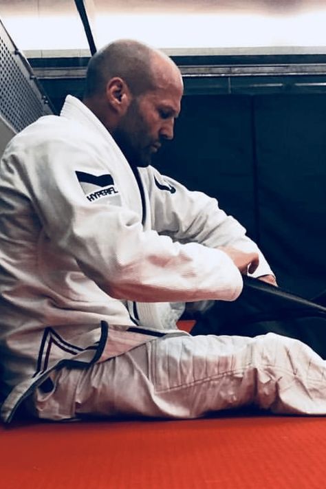 Jason Statham is an extended time Brazilian jiu jitsu practitioner for quite more than 17 years.  He started training Jiu-Jitsu alongside Guy Ritchie. Otherwise, Jason may be a BJJ Purple Belt under Renzo Gracie.  #bjj #moviestars #moviestar #celebrities #lifestyle #bjjlifestyle #jiujitsulifestyle #ufc #jiujitsusubmissions #jiujitsu #martialarts #sports #motivation #progress #fitness# brazilianjiujitsu #bjjbelts #training Bjj Aesthetic, Gracie Bjj, Celebrities Lifestyle, Jiu Jitsu Quotes, Jiu Jitsu Moves, Renzo Gracie, Gracie Jiu Jitsu, Jiu Jitsu Fighter, Mixed Martial Arts Training