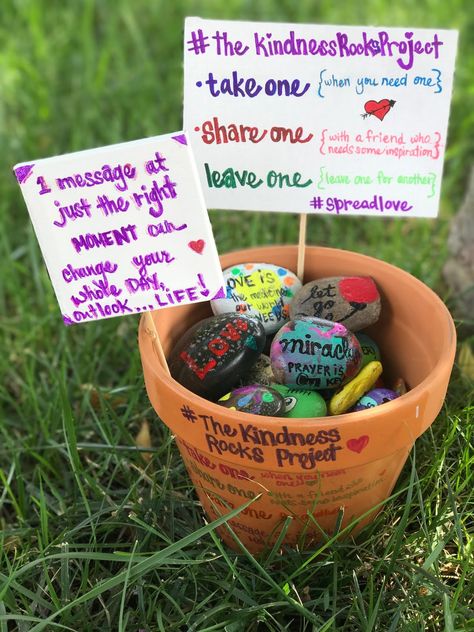 Kindness rock basket sign Kindness Rock Garden School, Take A Rock Leave A Rock Sign, Cultivating Kindness Ideas, Kindness Rocks Garden, Rock Garden Signs Cute Ideas, Kindness Rock Garden Ideas, Kindness Rock Garden Sign, Rock Garden Sign, Kindness Rock Garden