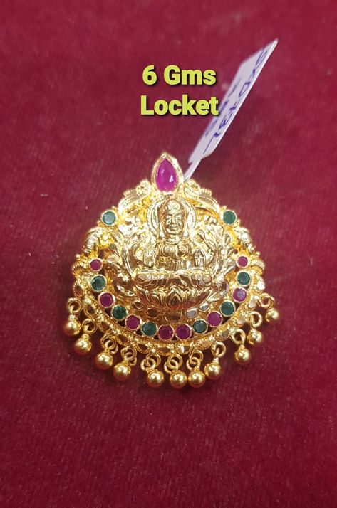 Lakshmi Devi Dollar Gold, Gold Laxmi Pendent Designs, Laxmi Lockets Gold, Gold Dollars For Chains, Pretty Gold Necklaces, Indian Gold Necklace Designs, Gold Earrings For Kids, Bridal Necklace Designs, Gold Bridal Necklace