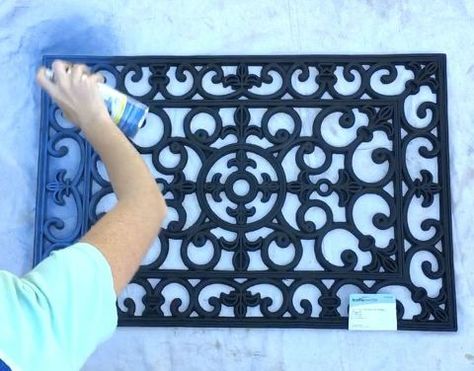 Diy Wood Wall Decor, Rubber Door Mat, Diy Wand, Dekor Diy, Diy Headboard, Rubber Mat, Garden Wall Decor, Cool Ideas, Outdoor Wall Decor