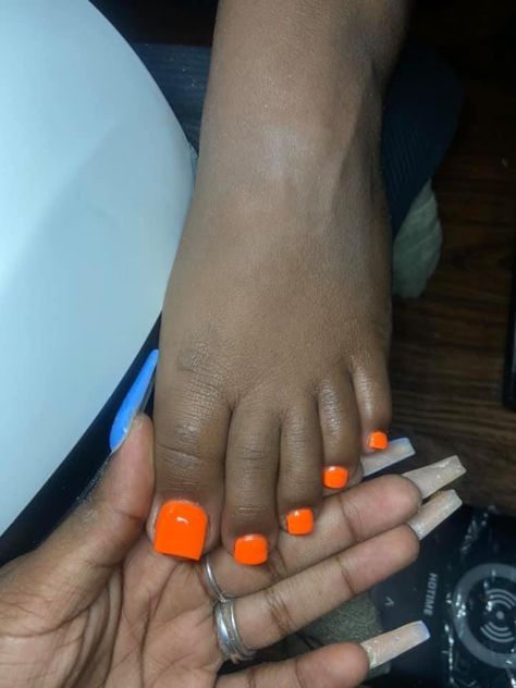 Orange Toenails Summer, Orange Toes Black Women, Orange Acrylic Toes, Orange Toenails, Orange Acrylics, Toenails Ideas, Neon Pedicure, Toe Acrylic, Male Polish