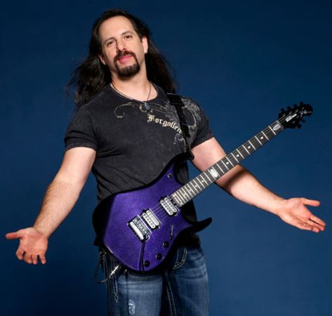 John Petrucci, Famous Guitars, Lord John, Berklee College Of Music, Joe Satriani, Guitar Practice, Steve Vai, Dream Theater, Best Guitarist