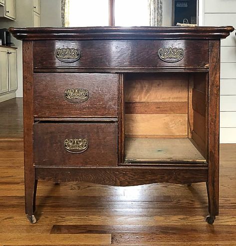 This is an easy makeover with paint, new hardware and some cleaning. It was an easy makeover, but made this piece brand new. 3 Drawer Dresser Makeover, Dresser Decals, Dresser Makeover Diy, Modern Dresser Makeover, End Table Makeover, Brown Dresser, Dresser Redo, Diy Dresser Makeover, Oversized Furniture