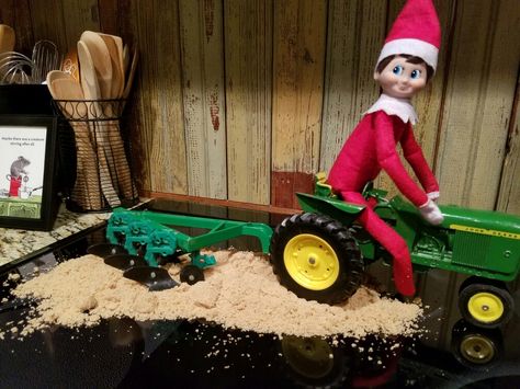 Elf on the Shelf does some farming! Farm Elf On The Shelf Ideas, Elf On The Shelf Tractor Ideas, Cowboy Elf On The Shelf Ideas, Country Elf On The Shelf Ideas, Elf On The Shelf Farm Ideas, Elf On The Shelf Fishing, Elf On Shelf Letter, Crazy Crafts, Tractor Idea