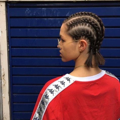 Cornrows Short Hair, Braids With Shaved Sides, Boxer Braids, Cute Ponytails, Girls Short Haircuts, Fest Outfits, French Braid Hairstyles, Braided Ponytail Hairstyles, Girl Haircuts