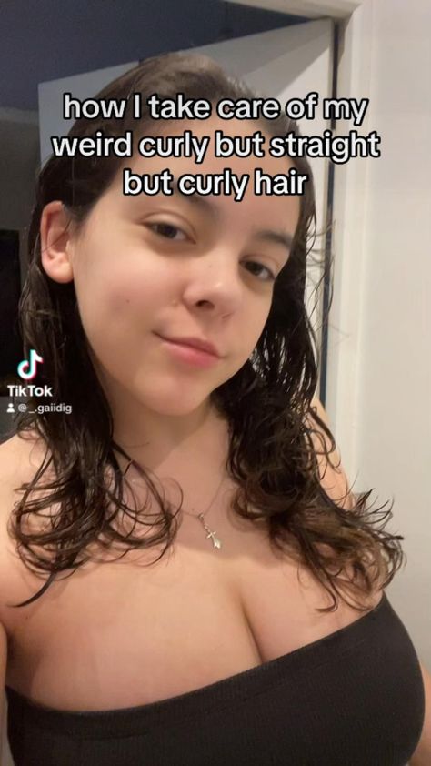 curly hair hack ! Take Care Of Your Hair, Hair Hack, Curly Hair Problems, Long Dark Hair, Curly Hair Care, Curly Hair Tips, Take Care Of Me, Glow Up?, Take Care Of Yourself