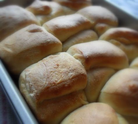 Bread Machine Parker House Rolls Parker House Rolls Recipe, Savoury Crackers, Parker House Rolls, Bread Maker Recipes, Large Family Meals, The English Kitchen, English Kitchen, Dough Ingredients, Parker House