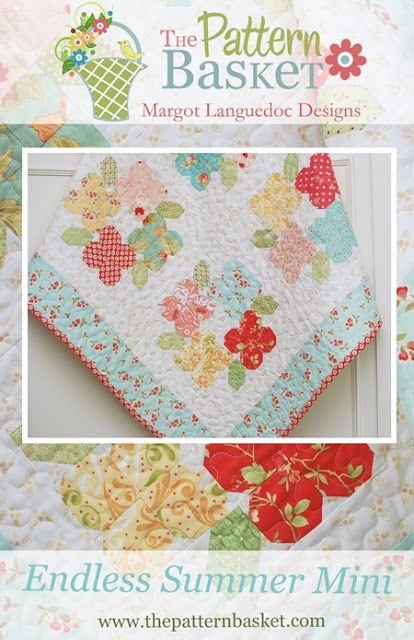 Hexagon Quilt Pattern, Charm Quilts, Charm Pack Quilt, Charm Pack Quilts, Mini Quilt Patterns, Jelly Roll Quilts, Baby Quilt Ideas, Basket Quilts, Spring Quilts