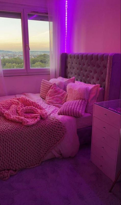 Room Organization Bedroom, Luxury Room Bedroom, Pink Room Decor, Girly Room, Preppy Room, Redecorate Bedroom, Cozy Room Decor, Teen Bedroom Decor, Luxury Rooms