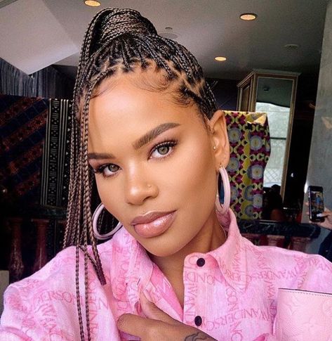 Small Box Braids Hairstyles, Alissa Ashley, Xpression Hair, Box Braid Hair, Honey Blond, Small Box Braids, Individual Braids, Blonde Box Braids, Crochet Box Braids