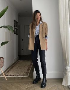 Casual Friday Work Outfits, Fashion Outfits For School, Fashion Outfits Casual, Long Sleeve Wedding Dress, Outfits For School, Style Inspiration Casual, Winter Fashion Outfits Casual, Elegante Casual, Level 4