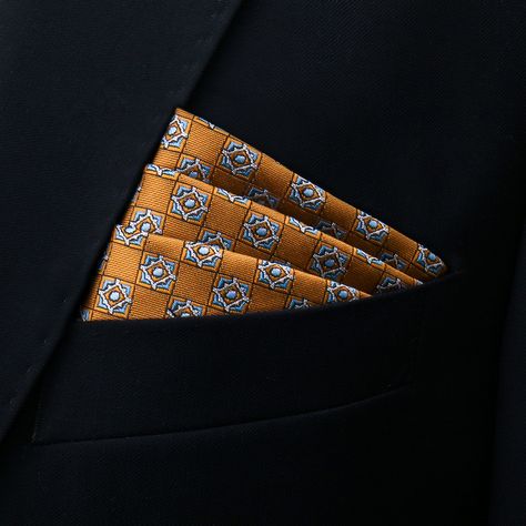 Pocket square styles