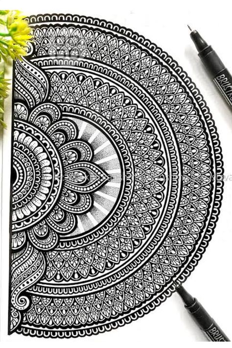 Large Mandala Drawing, Hardest Mandala Art, Mandala Pen Art, Mandala Drawing On Black Paper, Mandala Sketch Simple, Mandela Art Design, Hard Mandala Art, Modern Mandala Art, Mandala Art Simple Design