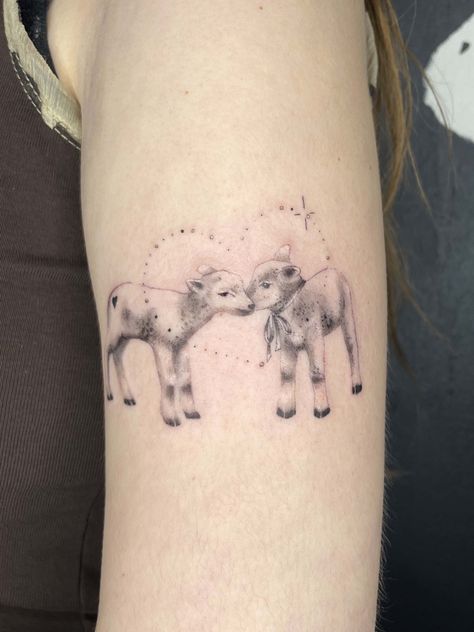 ig: tattanna_ Lamb Tattoo For Women, Fawn Tattoo, Lamb Tattoo, Sheep Tattoo, Cute Tats, 4 Tattoo, Парные Тату, Girly Tattoos, Dainty Tattoos