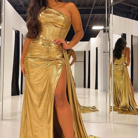 Egyptian goddess dress