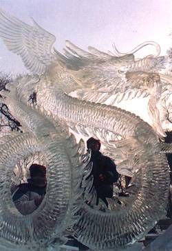 Chinese dragon ice sculpture                                                                                                                                                                                 More Ice Carving, Ice Art, Ice Dragon, Winter Art Projects, Snow Sculptures, Ice Sculpture, Snow Art, Dragon Sculpture, Sand Sculptures