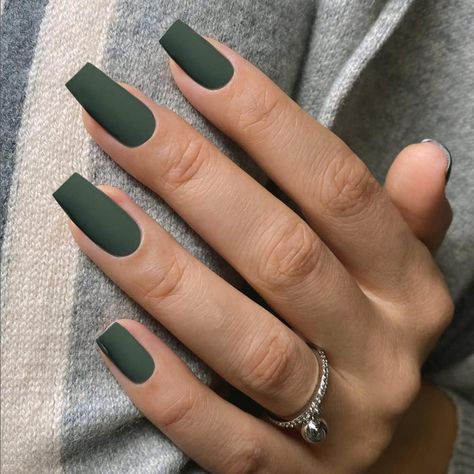 Matte Green Nails, Press Nails, Green Acrylic Nails, Long Square Nails, Dark Green Nails, Acrylic Nail Set, Manicure Inspiration, Green Nail Designs, Nails Press