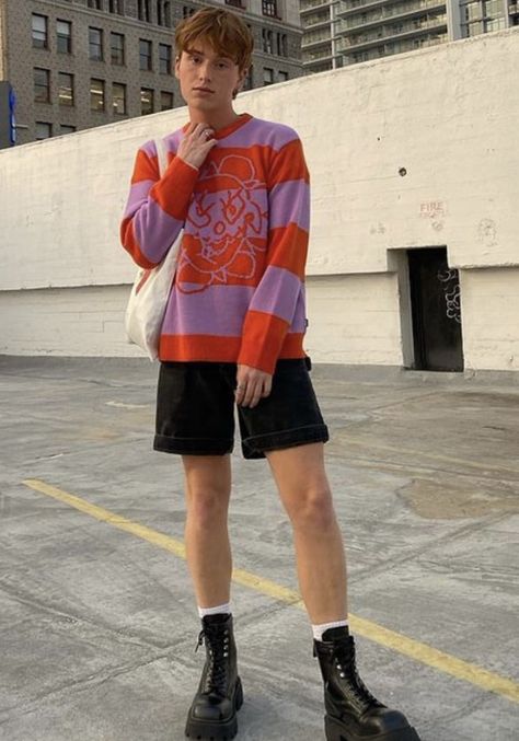 Mens Outfits Colorful, Colorful Masculine Outfits, Mens Summer Outfits Aesthetic, Men Aesthetic, Quoi Porter, Street Style Outfits Men, Mens Outfit Inspiration, Androgynous Fashion, Looks Street Style