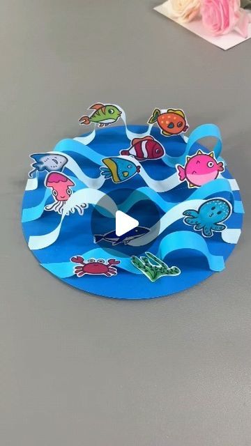 paper crafts creator on Instagram: "the small handmade underwater world belonging to summer is here

#handmadediy #parentchildhandmade #kindergartenhandmade #childrenshandmade #summercrafts #underwaterworld #creativecrafts #funprojects #kidscrafts #diyideas" Ocean Crafts For Kids, Kids Paper Crafts, Underwater Crafts, Sea Animal Crafts, Ocean Animal Crafts, Interesting Crafts, Underwater Theme, Kindergarden Activities, Ocean Activities