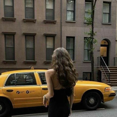 Yellow Taxi, A Black, A Woman, Black Dress, Walking, New York, On Twitter, Yellow, Twitter