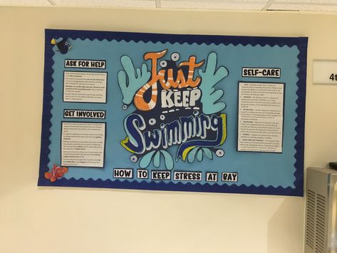 Just keep swimming. Finding nemo themed bulletin board - RA Bulletin Boards- CK Swim Lesson Bulletin Board, Swim Team Bulletin Board Ideas, Pool Bulletin Board, Finding Nemo Bulletin Board, Team Bulletin Board, Beach Bulletin Boards, Residence Life Bulletin Boards, Dorm Themes, College Bulletin Boards