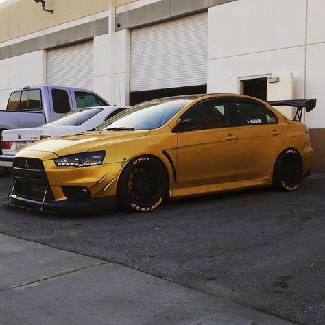 Lancer Evo 10, Evo 10, Lancer Evo, Evo X, Mitsubishi Evo, Rims For Cars, Mitsubishi Lancer Evolution, Import Cars, Triumph Motorcycles