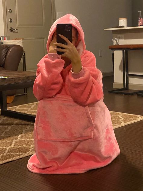 Oversized Pink Hoodie For Loungewear, Pink Cozy Hoodie, Cute Pink Loungewear Hoodie, Oodie Wearable Blanket Pink, Hoodie Pajamas, Pink Fluffy Bathrobe, Pajama Fashion, Hoodie Aesthetic, Cute Pjs