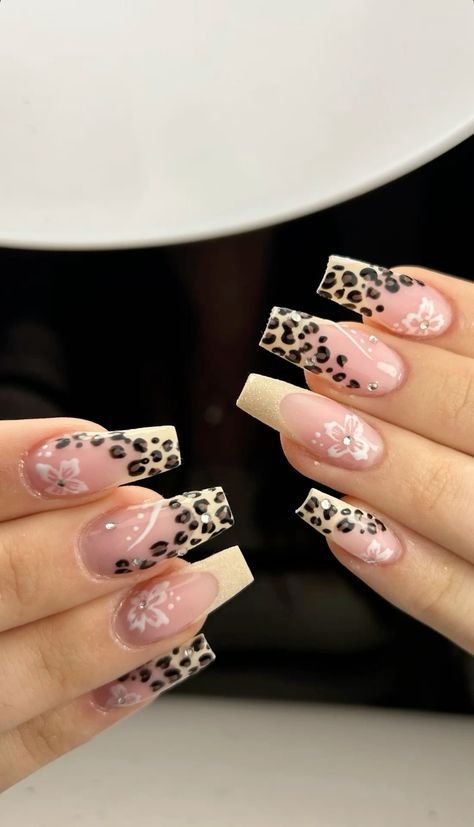 Pink Cheetah Nails, Corset Nails, Pink Leopard Nails, Cheetah Print Nails, Summer Board, Cheetah Nails, Leopard Print Nails, Girly Acrylic Nails, Print Nails