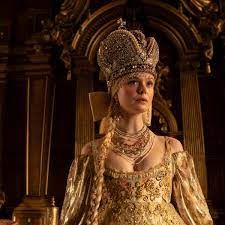 Move over, The Crown! Why The Great is the racy royal drama you need to watch | Television | The Guardian Elle Fanning And Nicholas Hoult, Roll Recipes, Nicholas Hoult, Catherine The Great, Royal Aesthetic, Crescent Roll, Weird Things, Fantasy Costumes, Crescent Rolls