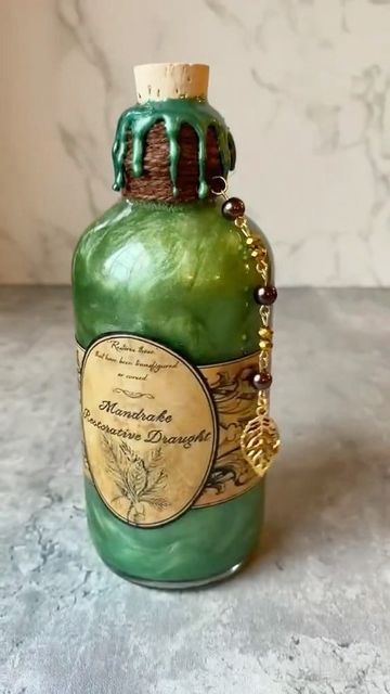 Fantasy Poison Bottle, Diy Poison Bottles, Dnd Apothecary, Witcher Potions, Potion Names, Mythical Objects, Potion Bottles Diy, Dnd Alchemist, Potion Bottle Art