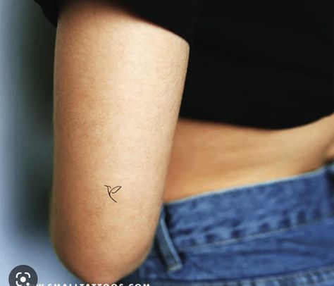 Minimal Tattoo Ideas Women, Nightingale Tattoo, Bird Outline Tattoo, Bird Outline, Canary Birds, Small Pretty Tattoos, Bird Tattoo, Dainty Tattoos, Subtle Tattoos