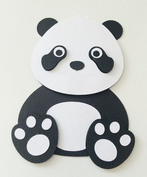 Paper pieced perky panda bear Paper Panda Crafts, Panda Crafts Preschool, Panda Costume Diy, Panda Paper Craft, Panda Bear Crafts, Panda Activities, Cat Crafts Preschool, Panda Day, Panda Craft