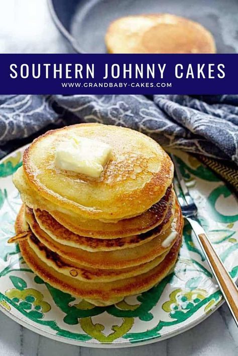 Johnny Cakes Recipe Johnnycake, Bohemian Food Recipes, Johnnycake Recipe, Corn Pancakes Recipe, Johnny Cake Recipe, Cornbread Cakes, Cornbread Breakfast, Breakfast Southern, Cornbread Pancakes