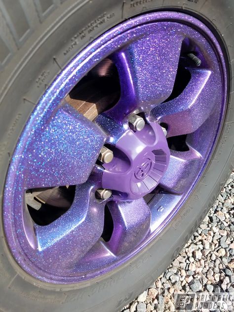 Purple Wheels, 2023 Cars, Mirror Decor Ideas, Car Interior Diy, Car Paint Jobs, Girly Car Accessories, Car Deco, Purple Car, Metallic Powder